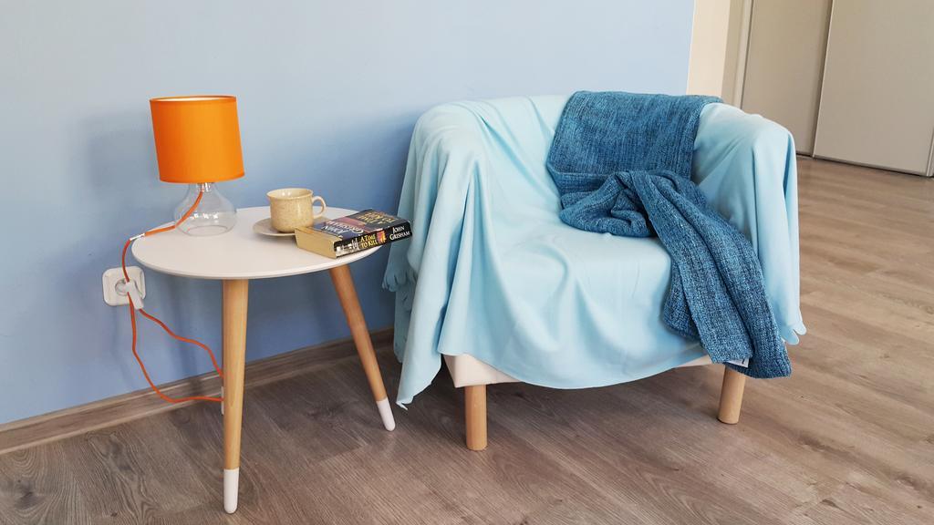 Bluegrayorange Apartman Poznań Kültér fotó
